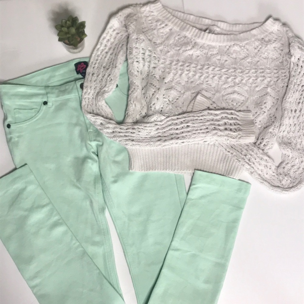 2B Bebe Mint Green Stretch Pants Jeggings